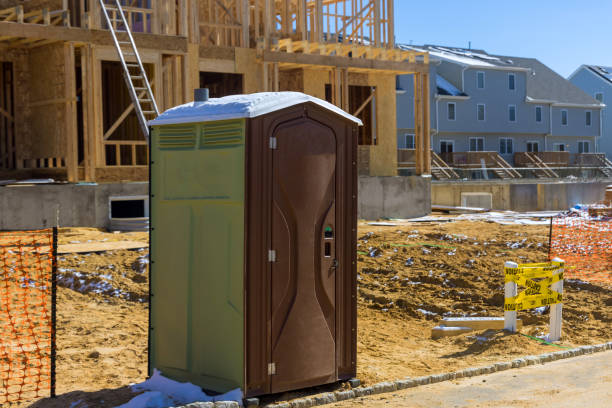Best Portable restroom trailer rental  in Indnola, IA