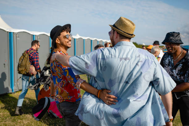 Best Local porta potty services  in Indnola, IA
