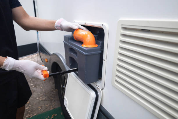 Best High-end porta potty rental  in Indnola, IA